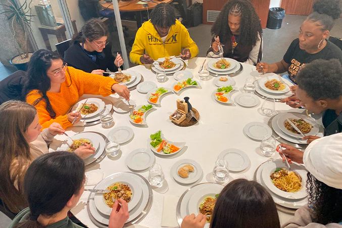 alunos da epralima na escola de hotelaria e turismo de viana do castelo