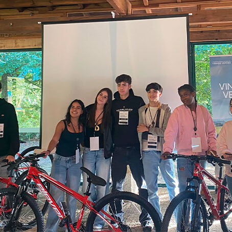 alunos da epralima premiados no bootcamp edp